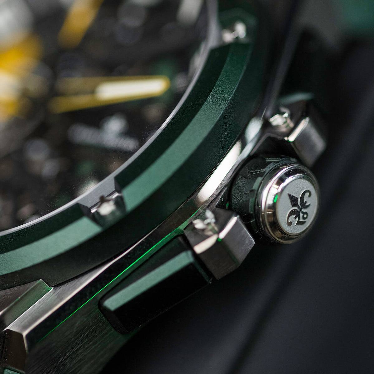 The Apex Chrono - Heritage Green