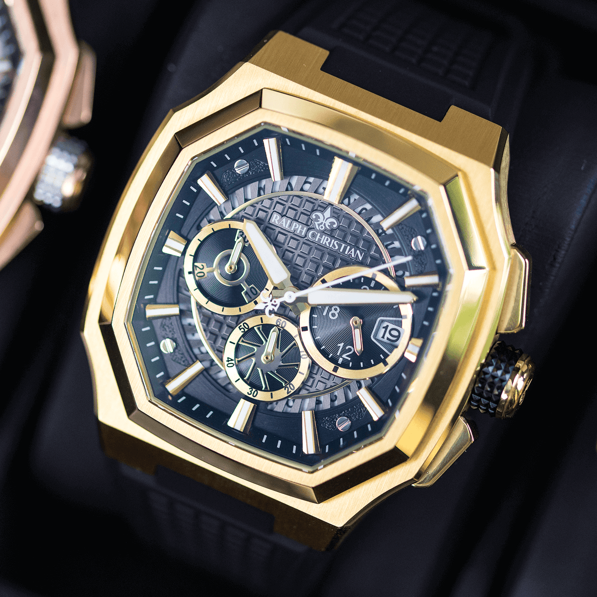 The Equinox Chrono - Golden Eclipse